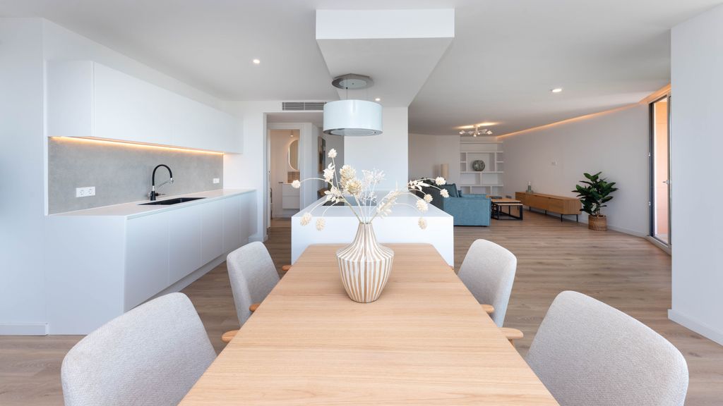 Property photo 2 of 25 2