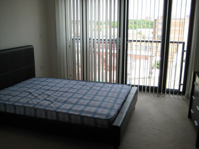 Property photo 3 of 4