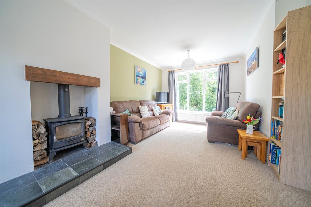 Property photo 2 of 16 Picture No. 19