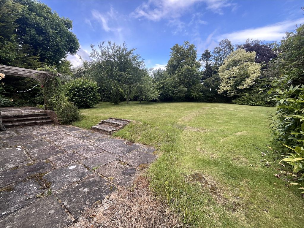 Property photo 3 of 34 Picture No. 84