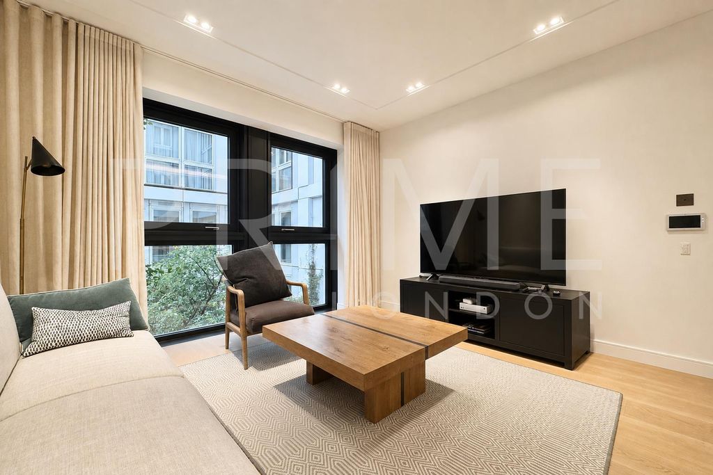 Property photo 2 of 25 Ebfeeba3-2109-46Dd-8884-9B5B4Bcad99d.Png