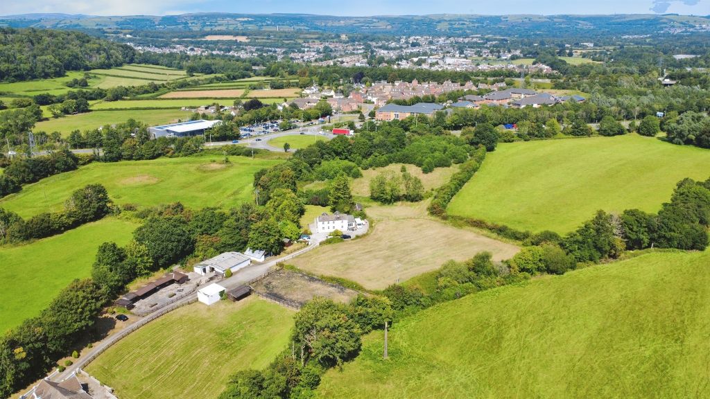 Additional image 19 of 4 bed detached house for saleCwrt Gwilym Farm, Coychurch, Bridgend CF35