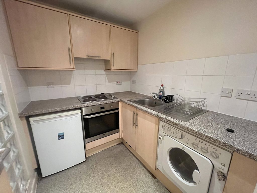 Property photo 3 of 7 Picture No. 09