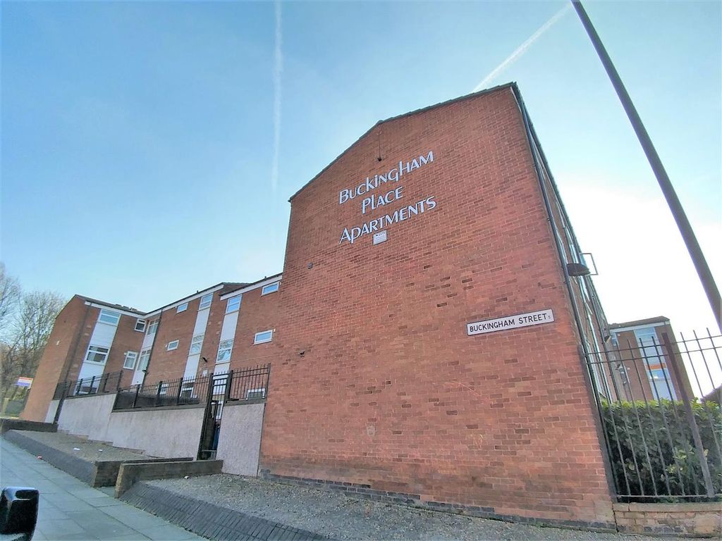 Property photo 3 of 8 20180224_103236_Hdr.Jpg