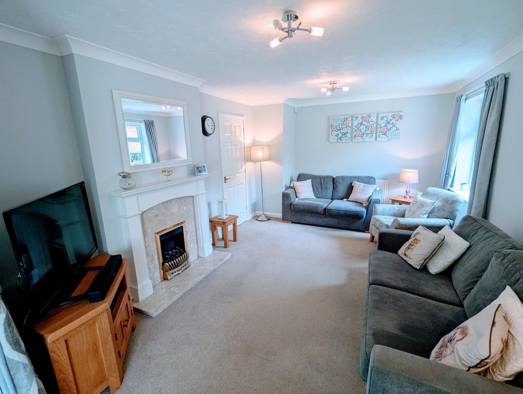 Property photo 3 of 15