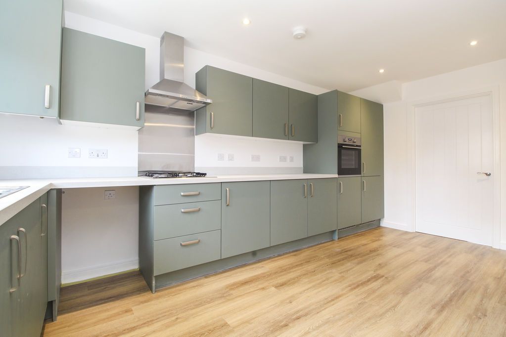 Property photo 2 of 11 Kitchen/Diner