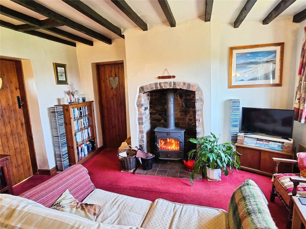 Property photo 2 of 16 Living Room