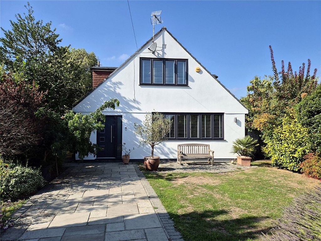Property photo 1 of 19 Picture No. 12