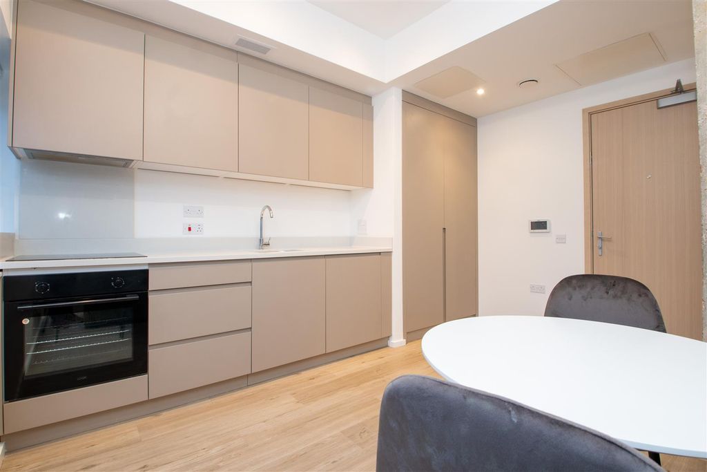 Property photo 2 of 30 Type6 326 Sta_1.Jpg