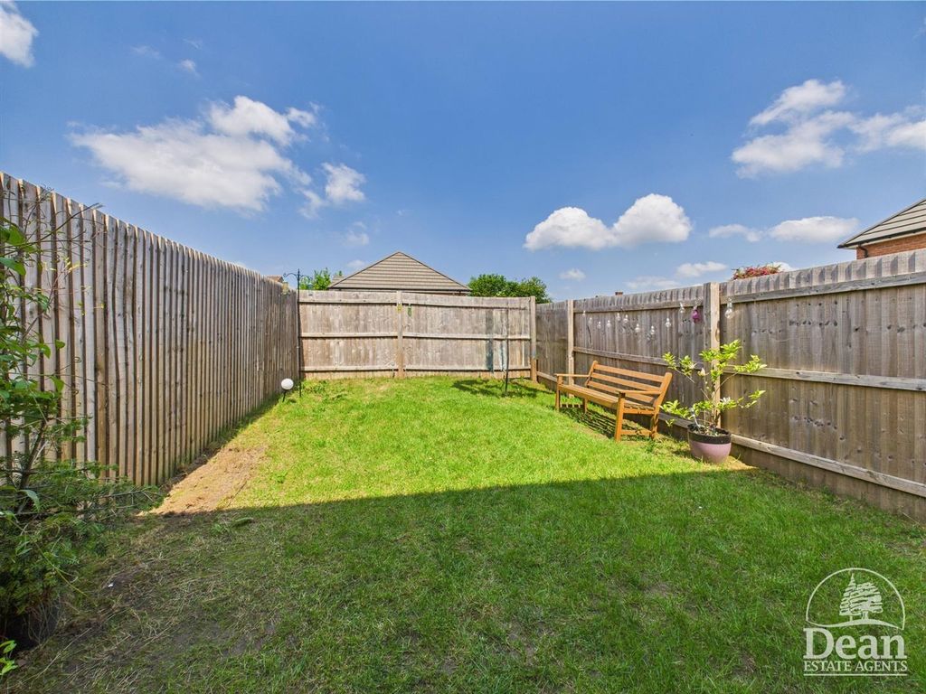 Property photo 2 of 14