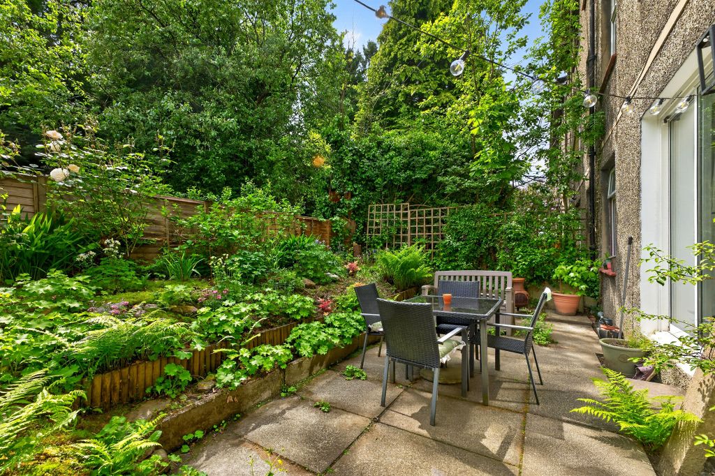 Additional image 15 of 2 bed flat for saleDorchester Avenue, Glasgow G12