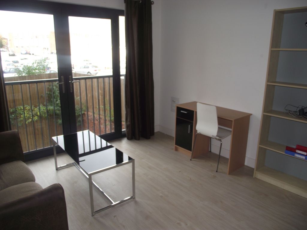 Property photo 3 of 7 Dscf0011.Jpg