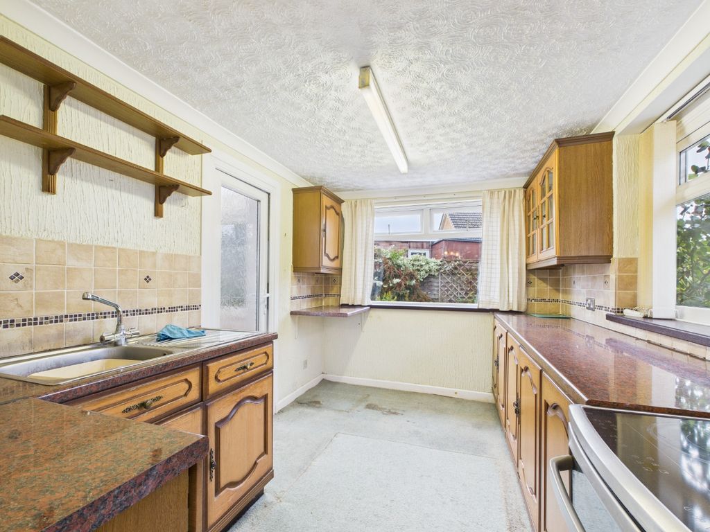 Property photo 3 of 15 3879016