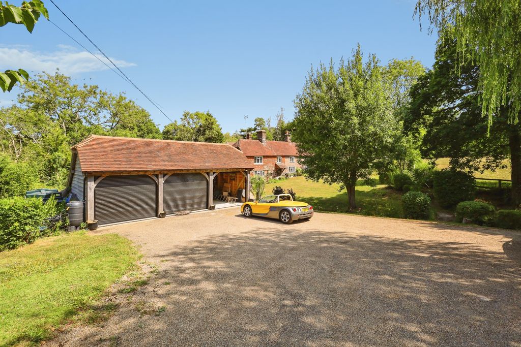 Property photo 3 of 16