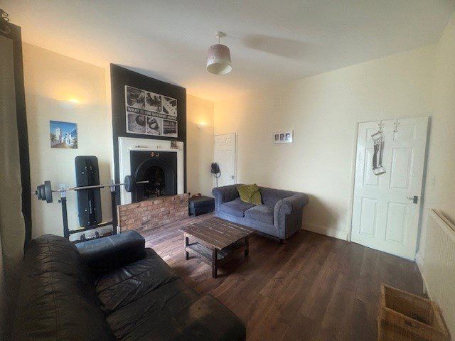 Property photo 3 of 18 Picture No. 35