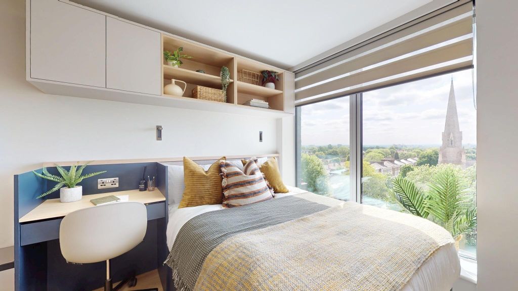 Property photo 1 of 29 Bedroom