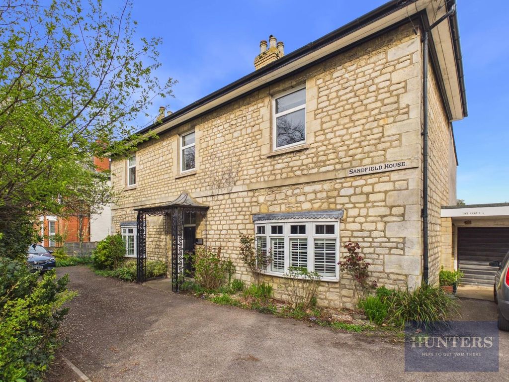 Property photo 1 of 19 Cam02975G0-Pr0184-Still018.Jpg