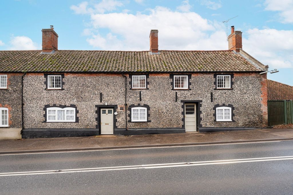 Property photo 1 of 30