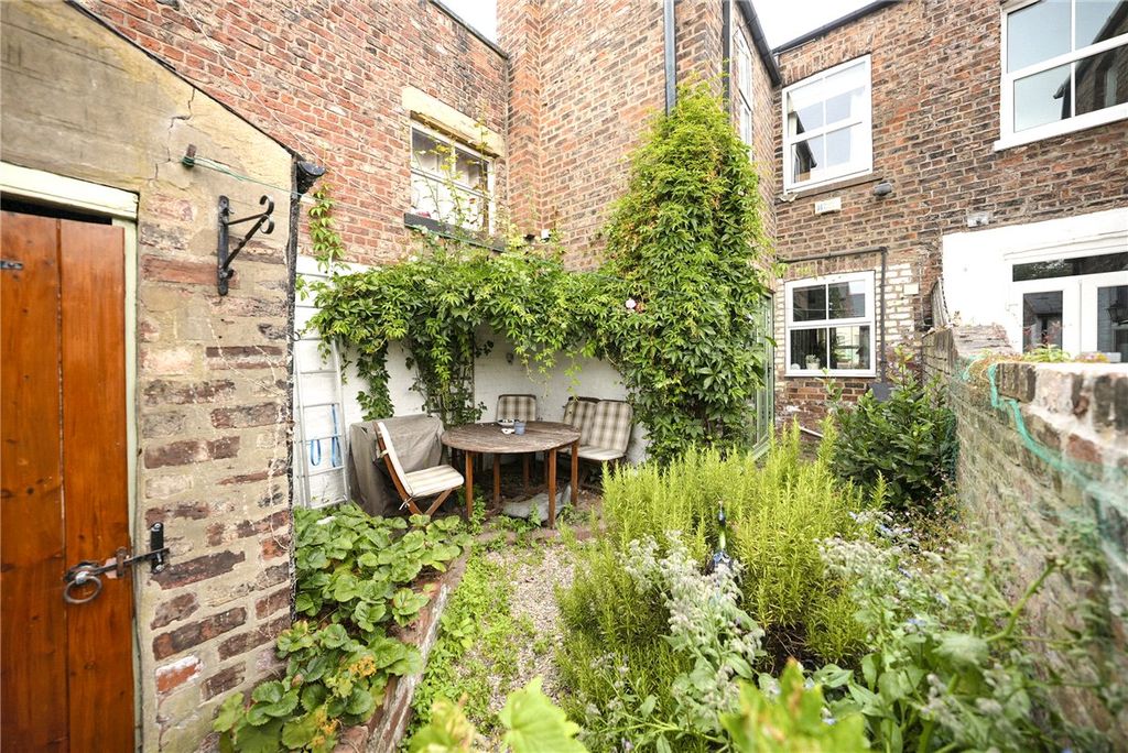 Property photo 3 of 14 Picture No. 88