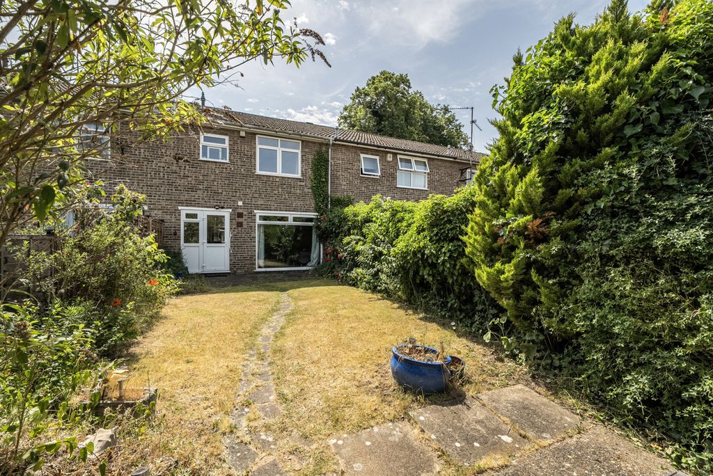 Property photo 3 of 20 1463977-20-6A1821...