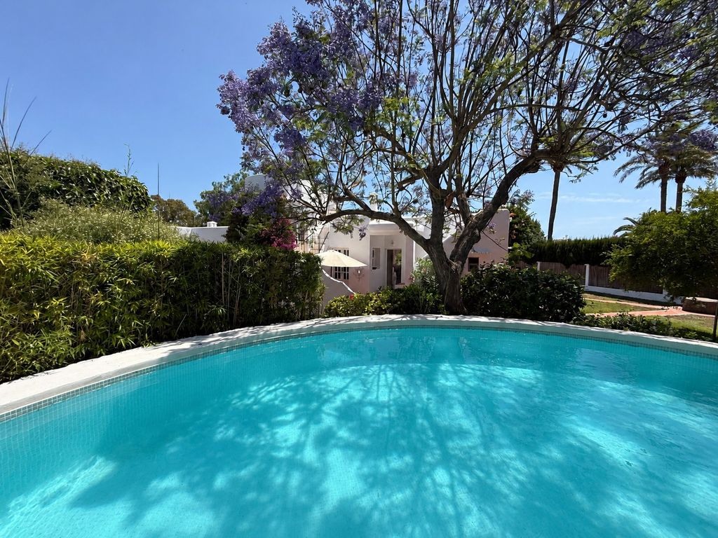 Property photo 3 of 49