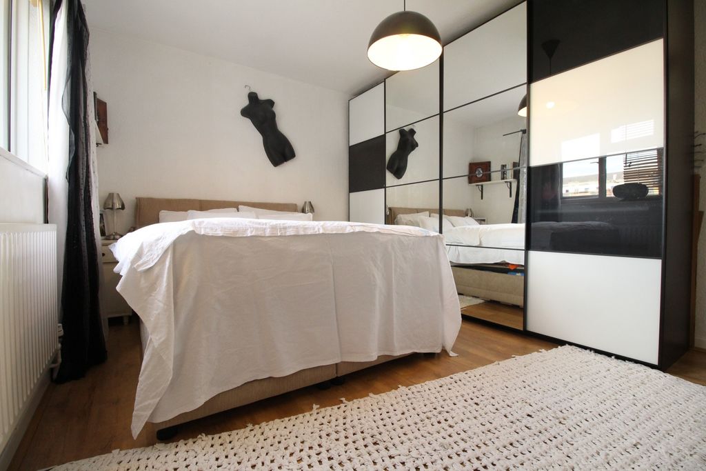 Property photo 3 of 4 Photo 1