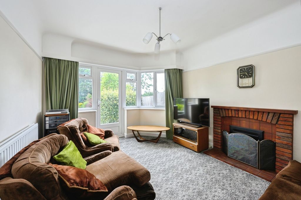 Property photo 2 of 17 Picture No. 04
