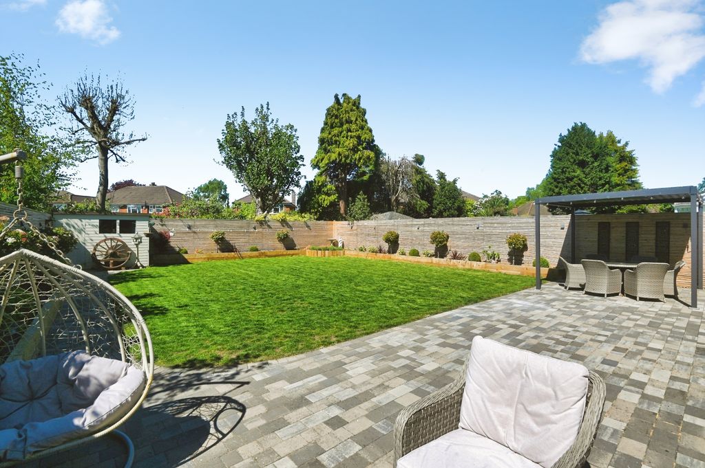 Additional image 20 of 4 bed detached house for saleWhitehouse Common Road, Sutton Coldfield B75