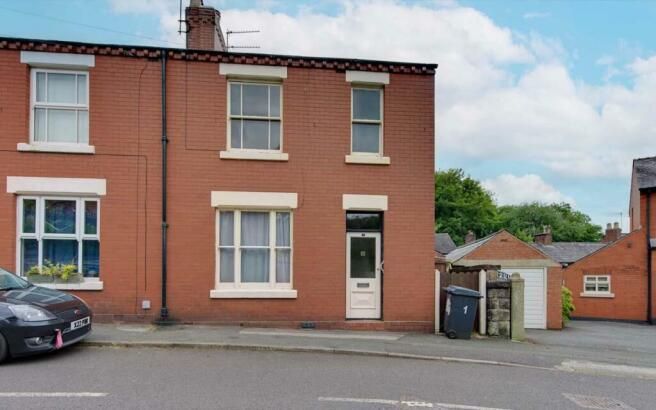 Property photo 1 of 11