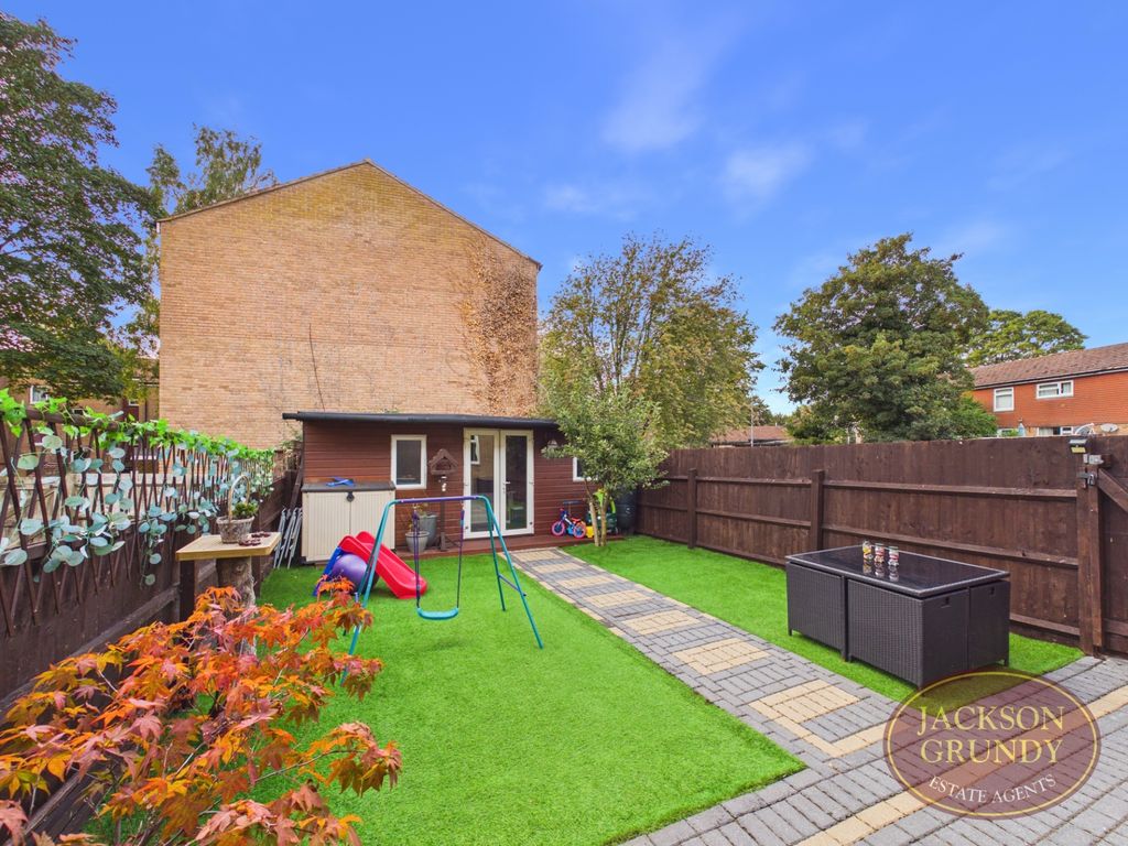 Property photo 2 of 20 Broomhill Crescent