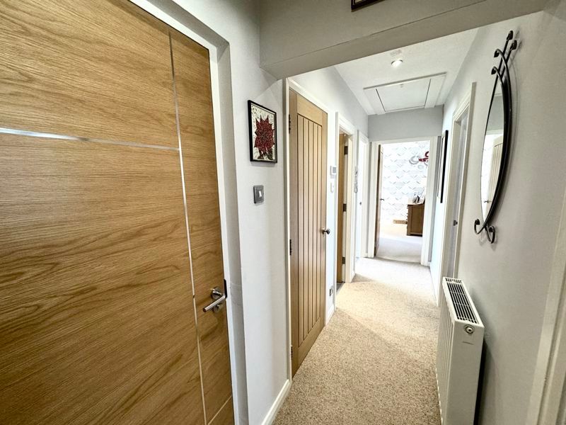 Property photo 2 of 11 Photo 8