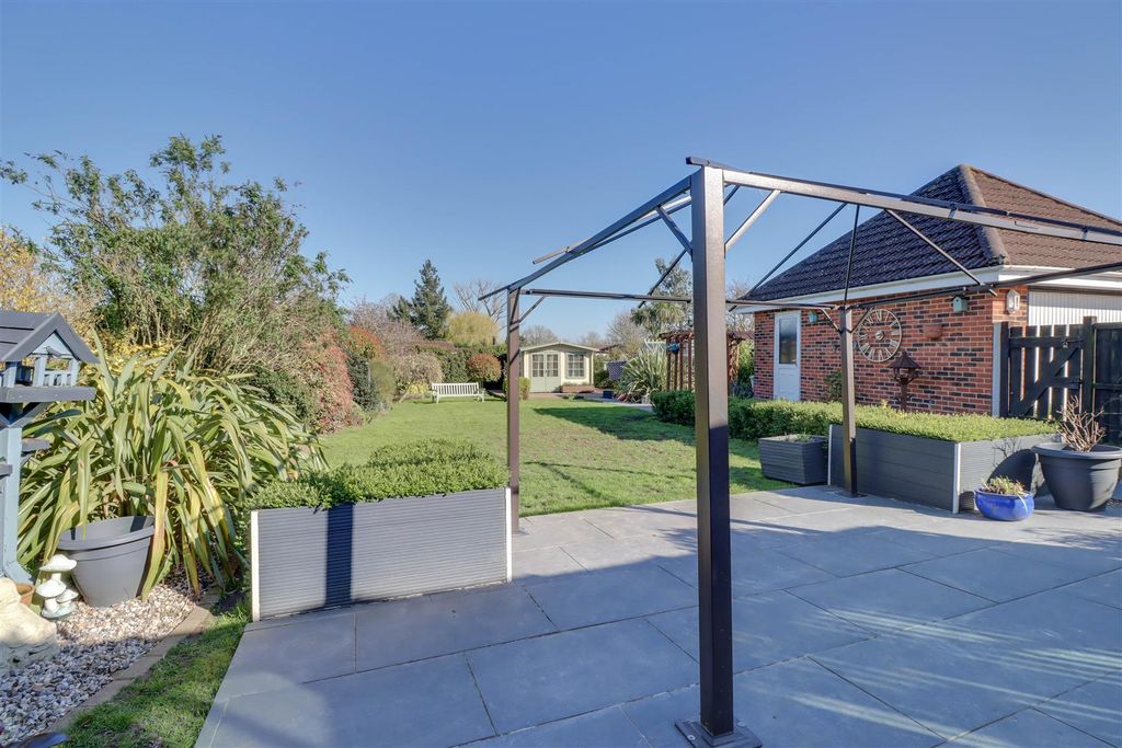 Property photo 2 of 22 Bellview Downham-18.Jpg