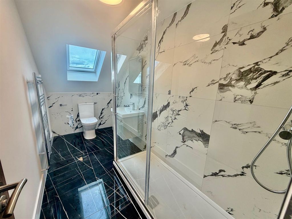 Property photo 3 of 4 Img_2858.Jpeg