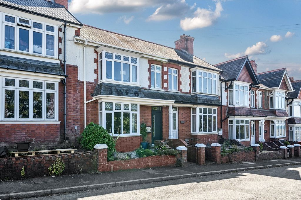 Property photo 1 of 17 Picture No. 02