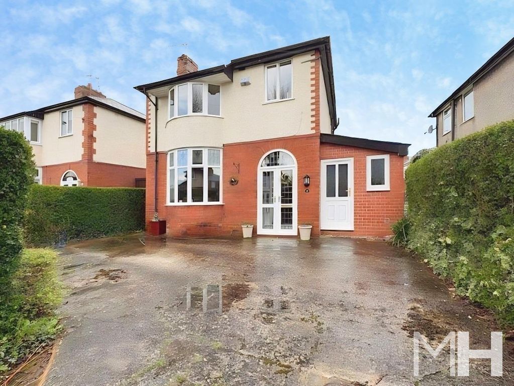 Property photo 1 of 15 Front (Exterior)