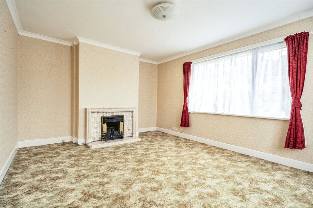 Property photo 2 of 18 Picture No. 05