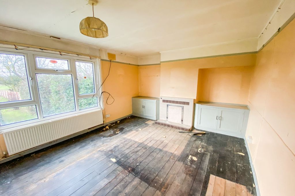 Property photo 3 of 13 1 The Lane, Easton, Huntington, Cambridgeshire, Pe28 0Ty