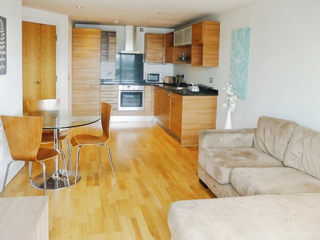 Property photo 2 of 10 Picture No. 30