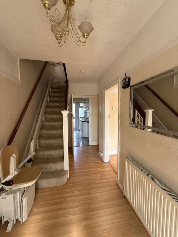 Property photo 2 of 22