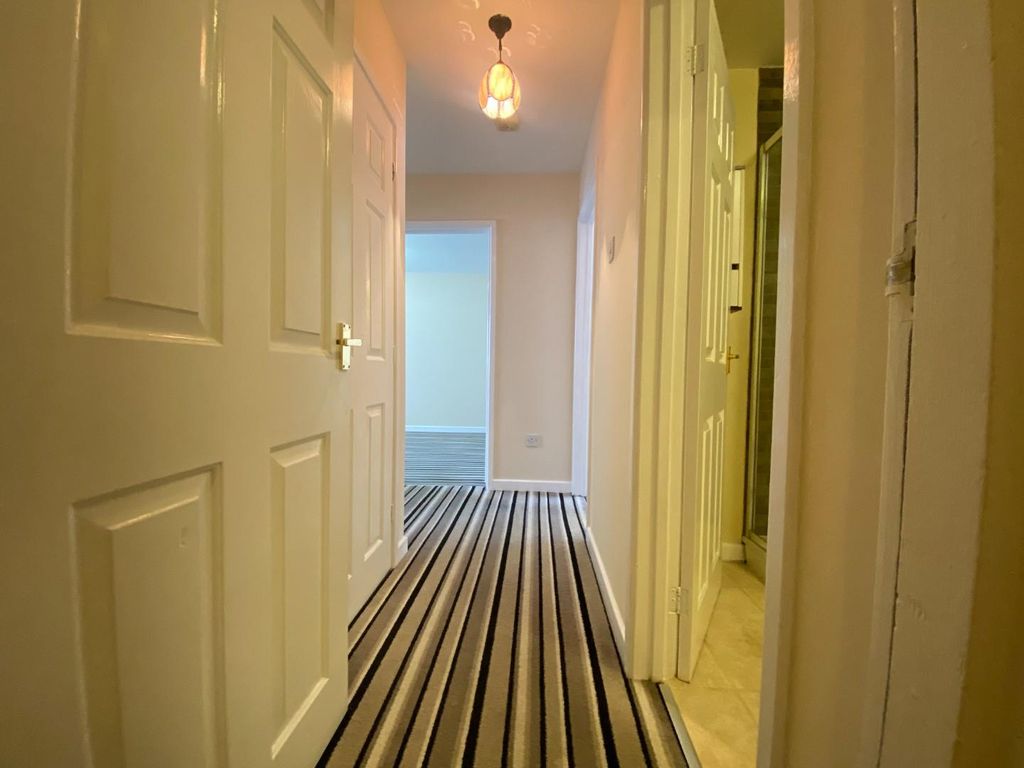 Property photo 2 of 9 Gallery