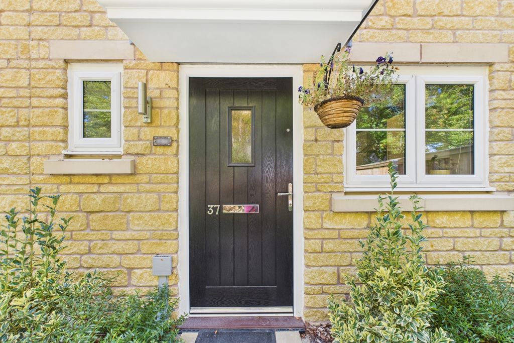 Property photo 1 of 20 View Of The Property From The Front