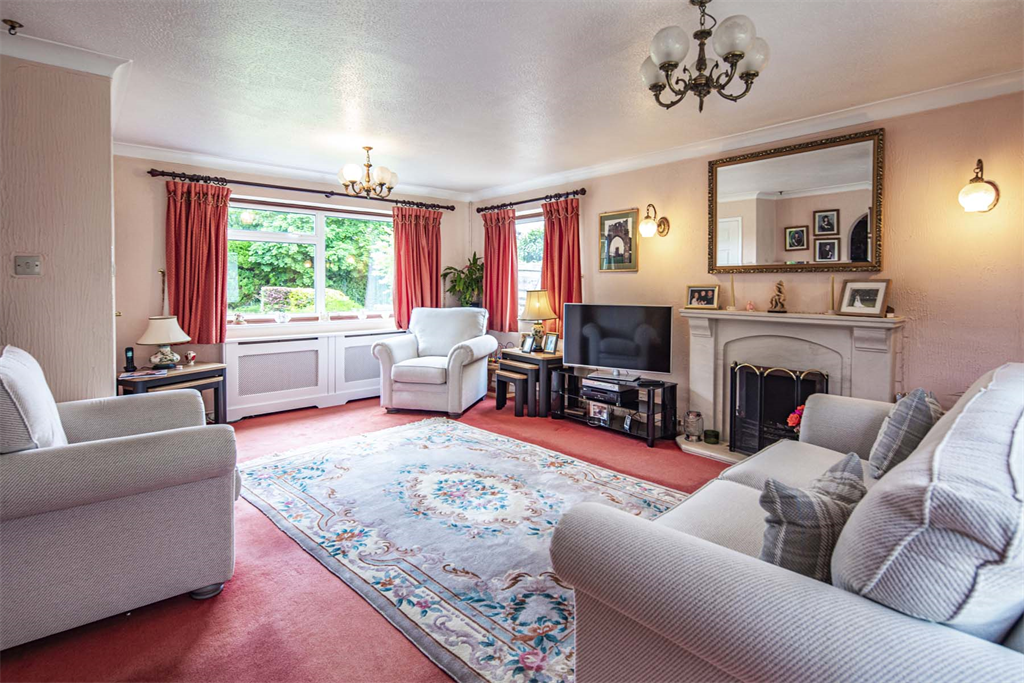 Property photo 2 of 18