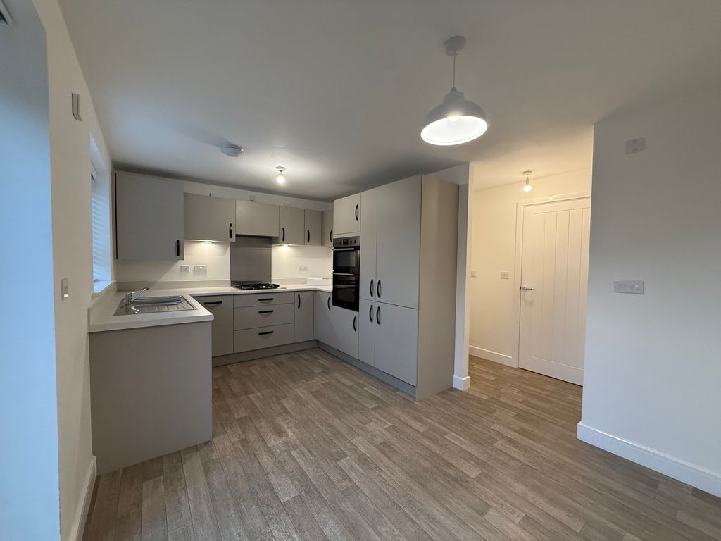 Property photo 2 of 11 Img_1562