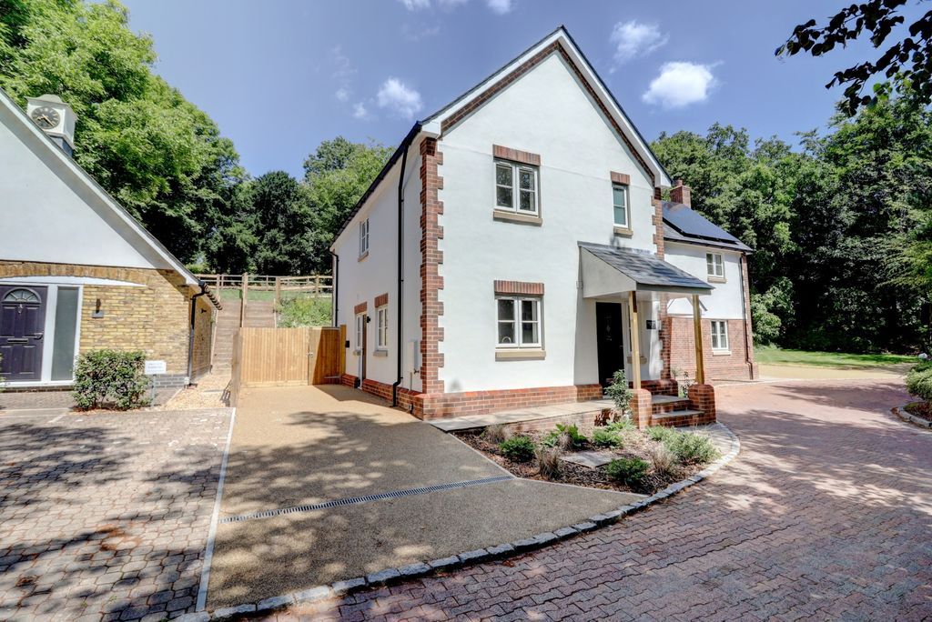 Property photo 1 of 12 Picture No. 15