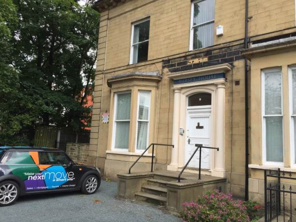 Property photo 1 of 6 External