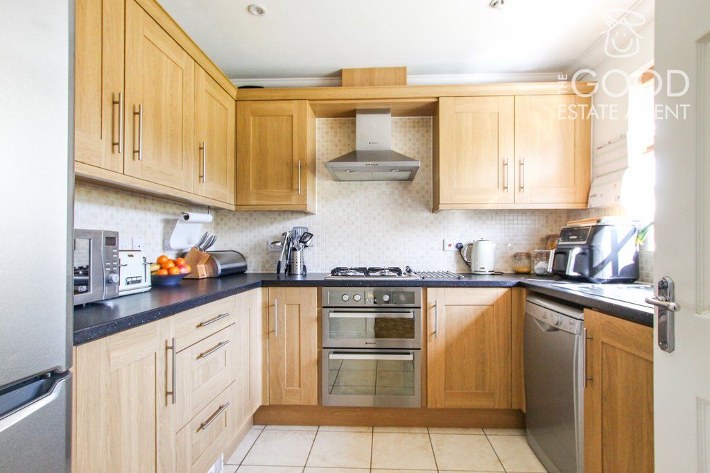 Property photo 3 of 15