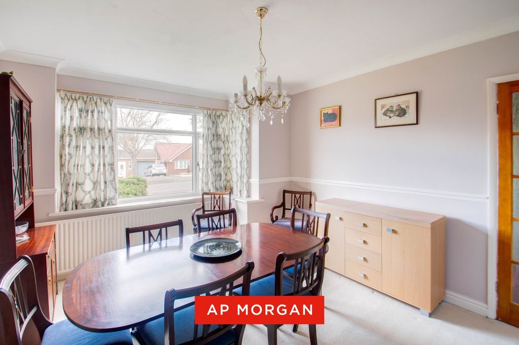 Property photo 3 of 24 Picture No. 20