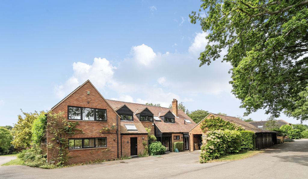 Additional image 23 of 5 bed detached house for saleRoad Running Through, Oxford OX33