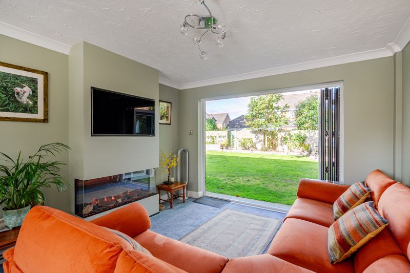 Property photo 3 of 22 Living Room