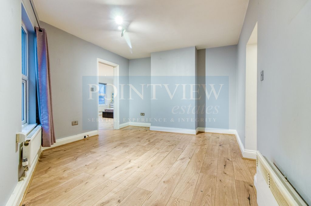 Property photo 3 of 5 Photo 3